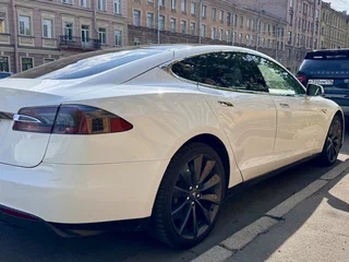 2012 Tesla Model S S85 I, белый, 2200000 рублей, вид 3