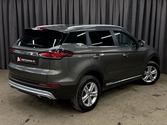2023 Geely Atlas Pro, серый, 1599900 рублей - вид 3