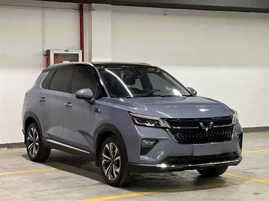 Открыть фотографии: Wuling Star Asta