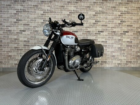 2020 Triumph Bonneville T120, белый, 976000 рублей, вид 2