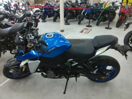 2023 Suzuki GSX-S 1000, синий, 1275000 рублей, вид 1