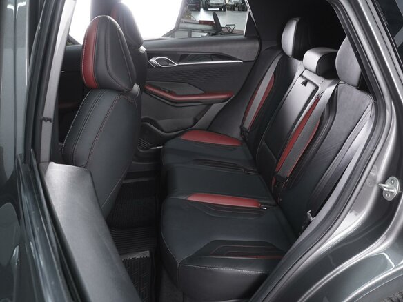 2024 Geely Coolray I Рестайлинг, серый, 2099000 рублей - вид 8