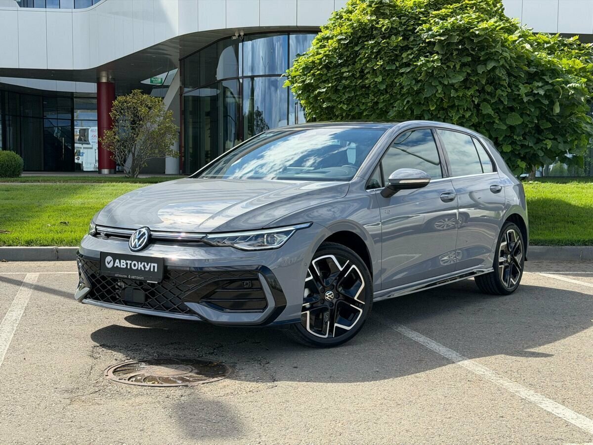 Открыть фотографии: Volkswagen Golf VIII Рестайлинг