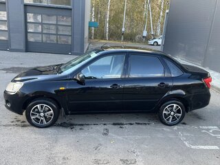 2013 Lada (ВАЗ) Granta I, чёрный, 550000 рублей, вид 3