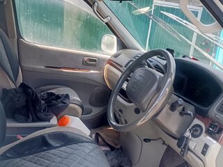 1999 Toyota Regius I Рестайлинг, белый, 390000 рублей, вид 5
