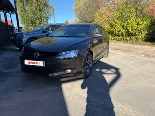 2012 Volkswagen Jetta VI, коричневый, 800000 рублей, вид 1