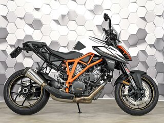 2018 KTM 1290 Super Duke R, белый, 899000 рублей, вид 3