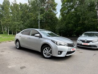 2014 Toyota Corolla XI (E160, E170, E180), серебристый, 1275000 рублей, вид 2