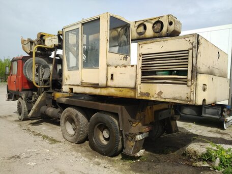 1990 Tatra Tatra, красный, 550000 рублей, вид 1