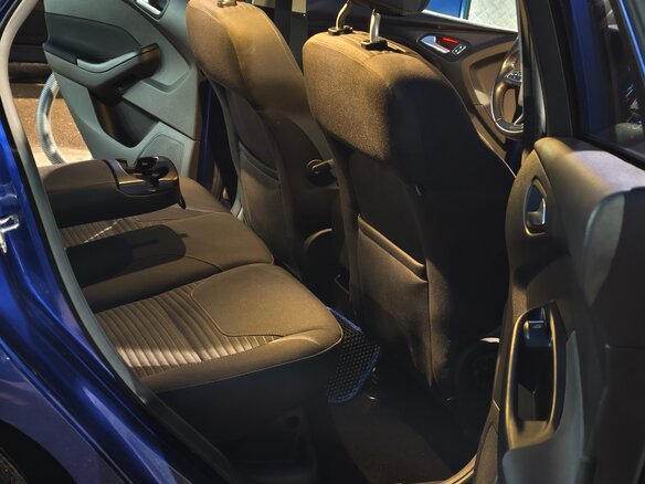 2015 Ford Focus III Рестайлинг, синий, 1050000 рублей - вид 33