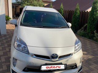 2012 Toyota Prius PHV ZVW35 III Рестайлинг (XW30), белый, 1600000 рублей, вид 3