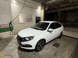 2022 Lada (ВАЗ) Granta I Рестайлинг, белый, 695000 рублей, вид 2