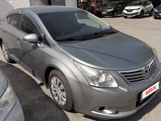 2011 Toyota Avensis III, серебристый, 850000 рублей, вид 2
