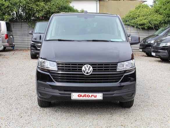 2022 Volkswagen Multivan T6 Рестайлинг, чёрный, 4679088 рублей - вид 1