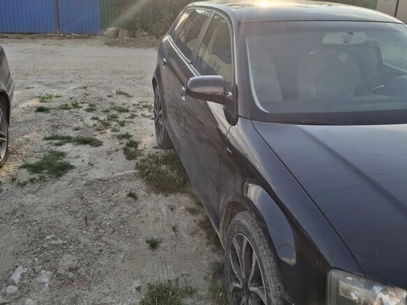 2004 Audi A3 II (8P) Рестайлинг 1, чёрный - вид 3