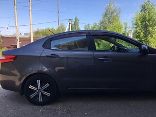 2012 Kia Rio 5-speed III, серый, 750000 рублей, вид 5