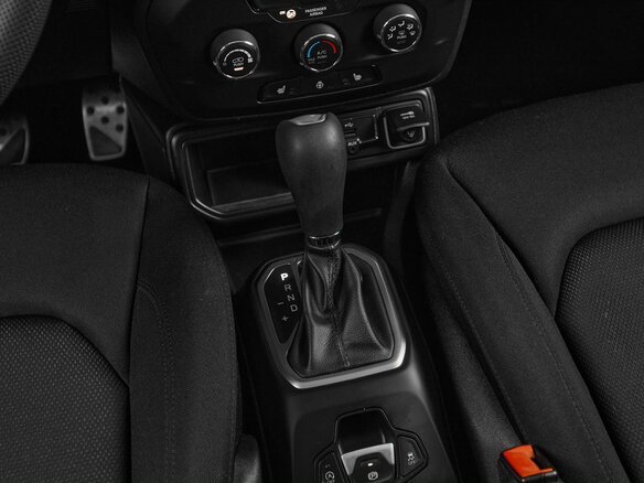 2018 Jeep Renegade I, синий, 1580000 рублей - вид 17
