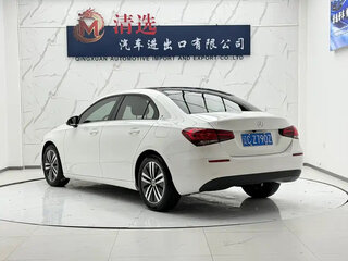 2022 Mercedes-Benz A-Класс 180 Long IV (W177) Рестайлинг, белый, 1701000 рублей, вид 4