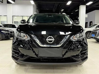 2023 Nissan Qashqai II Рестайлинг, чёрный, 1520000 рублей, вид 2
