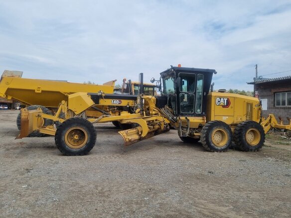 2021 Caterpillar 140, жёлтый, 11563272 рублей