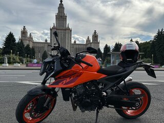KTM 990 Duke