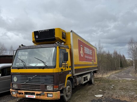 1996 Volvo FL, жёлтый, 1300000 рублей, вид 2