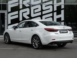 2017 Mazda 6 III (GJ) Рестайлинг, белый, 1678350 рублей, вид 2