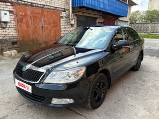 2013 Skoda Octavia II (A5) Рестайлинг, чёрный, 1100000 рублей, вид 2