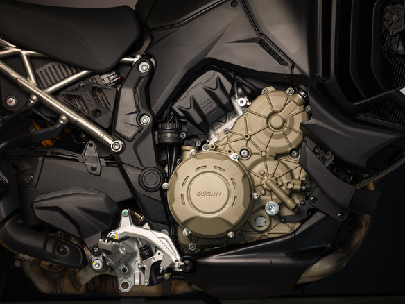 2026 Ducati Multistrada V4, белый, 4450000 рублей - вид 9