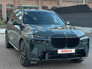2023 BMW X7 40d I (G07) Рестайлинг, серый, 14499000 рублей, вид 4
