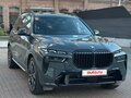 2023 BMW X7 40d I (G07) Рестайлинг, серый - вид 3