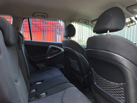 2006 Toyota RAV4 III (XA30), серебристый - вид 12