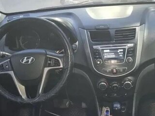 2014 Hyundai Solaris I Рестайлинг, чёрный, 560000 рублей, вид 5