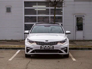 2019 Kia Optima IV Рестайлинг, белый, 1705000 рублей, вид 2