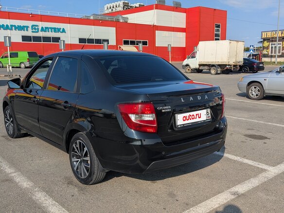 2019 Lada (ВАЗ) Granta I Рестайлинг, чёрный, 680000 рублей - вид 1