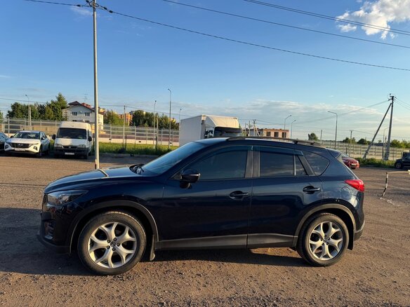 2017 Mazda CX-5 I Рестайлинг, синий, 1730000 рублей - вид 4