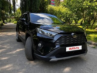 2020 Toyota RAV4 V (XA50), чёрный, 2920000 рублей, вид 1