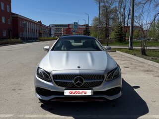2018 Mercedes-Benz E-Класс 300 V (W213, S213, C238), серебристый, 3500000 рублей, вид 2