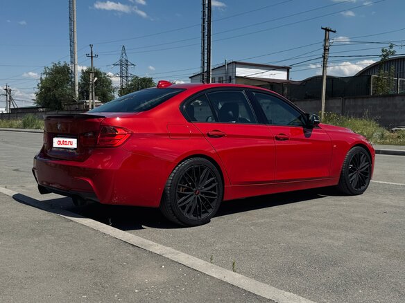 2012 BMW 3 серии 320d VI (F3x), красный, 1800000 рублей - вид 13