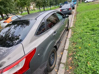 2012 Ford Focus III, серый, 550000 рублей, вид 4