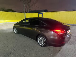 2016 Hyundai i40 I Рестайлинг, коричневый, 1450000 рублей, вид 3
