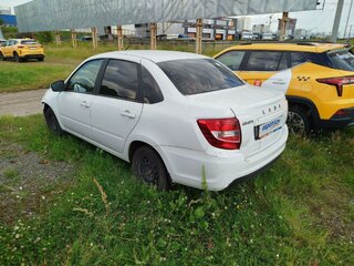 2023 Lada (ВАЗ) Granta I Рестайлинг, белый, 445500 рублей, вид 4