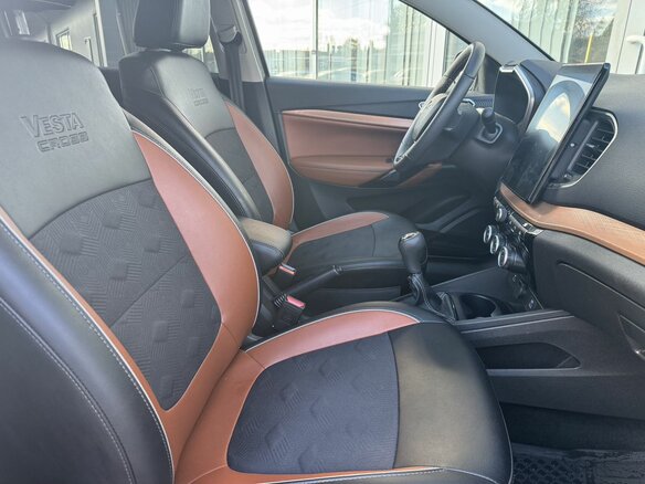 2025 Lada (ВАЗ) Vesta SW Cross I Рестайлинг (NG), серый - вид 12