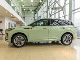 2025 Hongqi HS3, зелёный, 3269000 рублей, вид 4