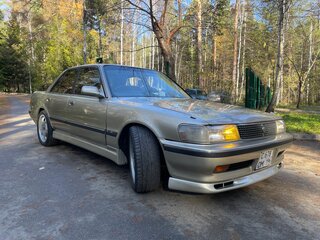 1992 Toyota Mark II VI (X80), бежевый, 650000 рублей, вид 3