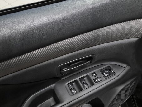 2015 Mitsubishi Outlander III Рестайлинг 2, чёрный, 1450000 рублей, вид 4
