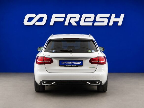 2014 Mercedes-Benz C-Класс 180 IV (W205), белый - вид 3