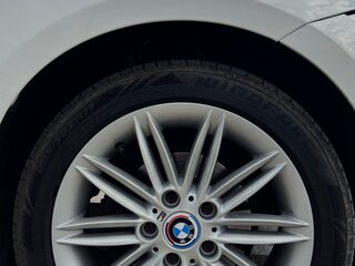 2010 BMW 1 серии 116i I (E81/E82/E87/E88) Рестайлинг, белый, 900000 рублей, вид 5