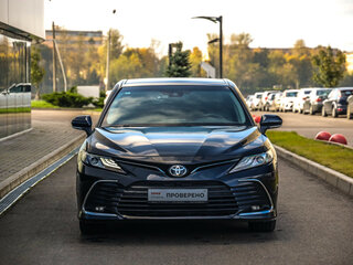 2022 Toyota Camry VIII (XV70) Рестайлинг, чёрный, 3090000 рублей, вид 4