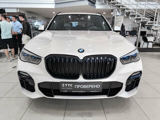 2020 BMW X5 M50d IV (G05/G18), белый, 5450000 рублей, вид 2